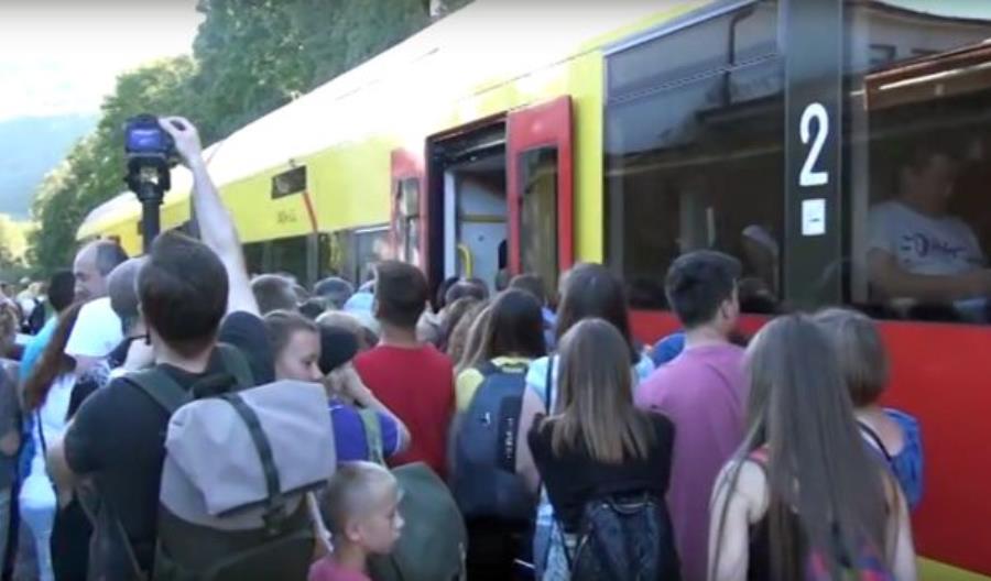 Klęska urodzaju w pociągu do Medzilaborzec [film]