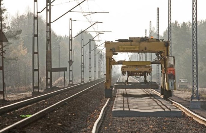 PLK szuka inżyniera dla kontraktu na odcinek Sochaczew-Swarzędz