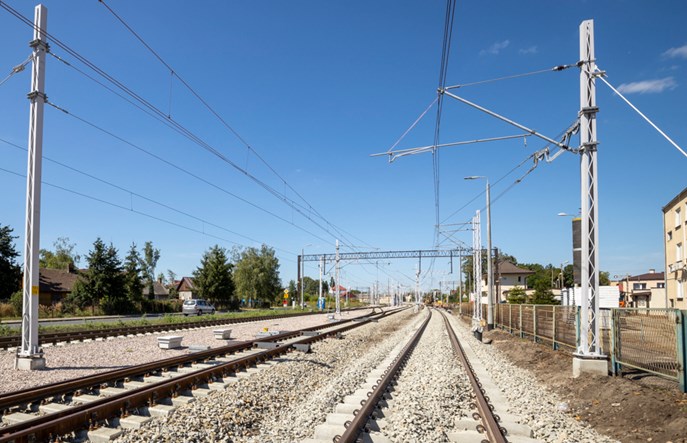 Track Tec i Trakcja System wymienią sieć trakcyjną pod Radomiem