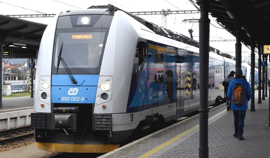 200 km/h na kolei w Czechach. Pesa, Newag i FPS w konsultacjach 200 km/h na kolei w Czechach. Pesa, Newag i FPS w konsultacjach