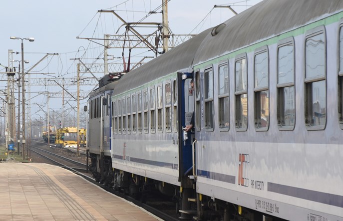 Masowa zamiana postojów technicznych na handlowe w PKP Intercity bez sukcesu