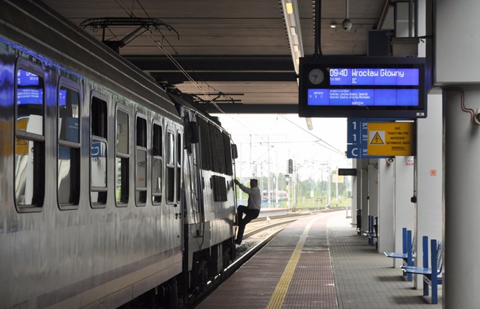 Osoba z niepełnosprawnością nie weszła na pokład pociągu PKP IC. „Wyjaśniamy sytuację”