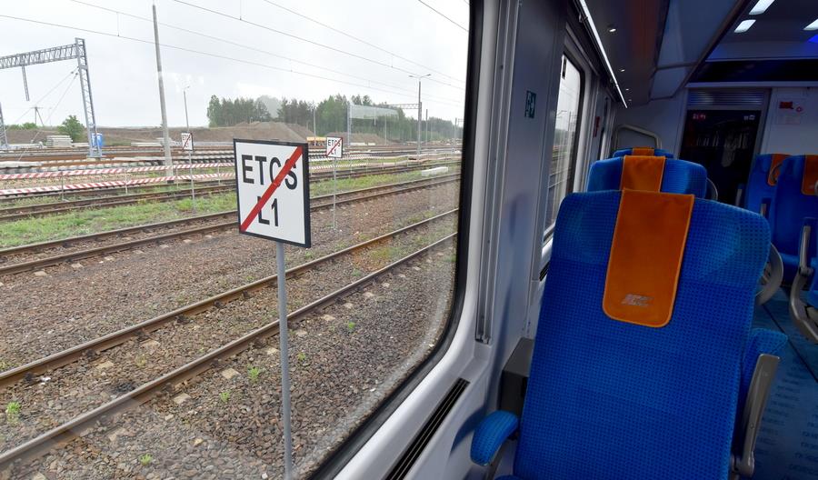 PKP Intercity odwołuje pociągi z uwagi na awarie systemów sterowania [aktualizacja]