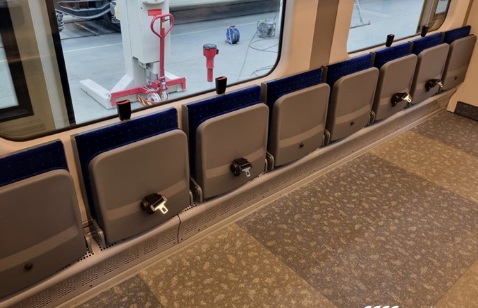 Więcej miejsc na rowery w starszych Elfach Kolei Śląskich