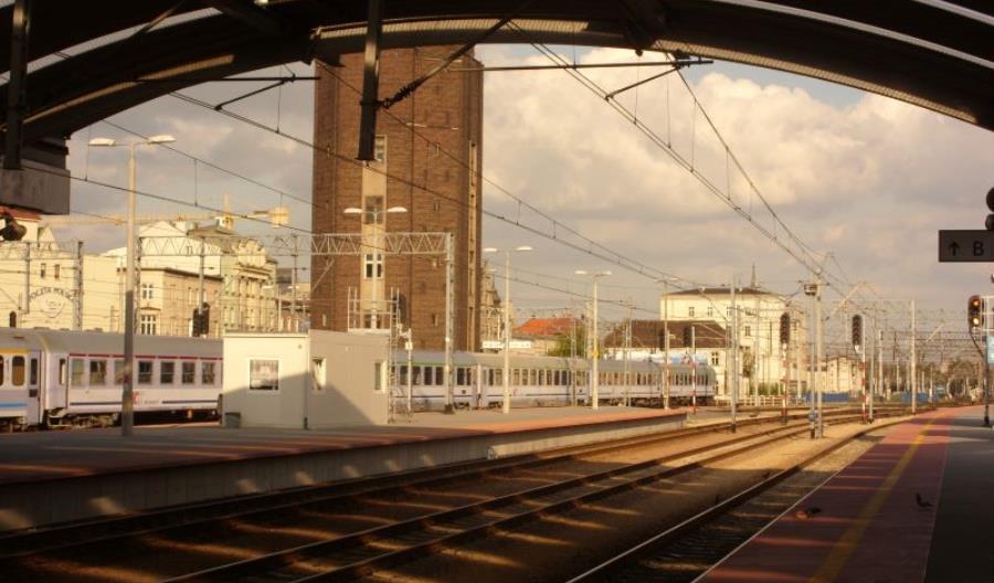 PKP PLK: Oferty na przebudowę linii w Katowicach znacznie powyżej kosztorysu PKP PLK: Oferty na przebudowę linii w Katowicach znacznie powyżej kosztorysu