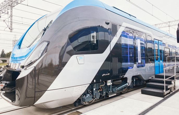 FPS: Wczoraj Feniksy, jutro Plusy i manewrówki