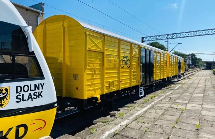 Dlaczego przewóz rowerów jest tak trudny dla kolei?