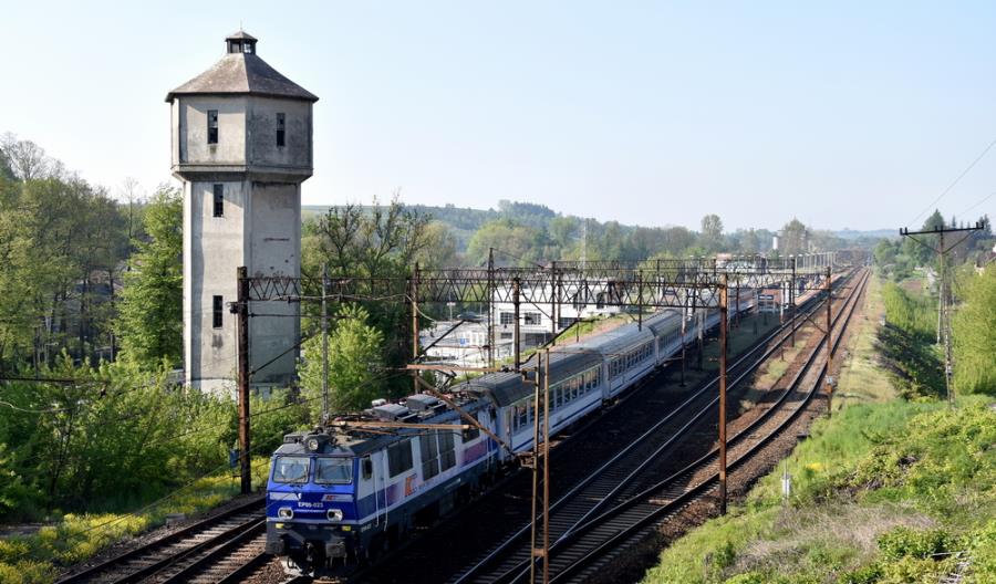 Co się dzieje z punktualnością PKP Intercity? Co się dzieje z punktualnością PKP Intercity?