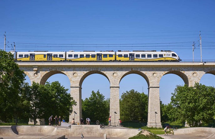 Tłumy w pociągach Kolei Dolnośląskich