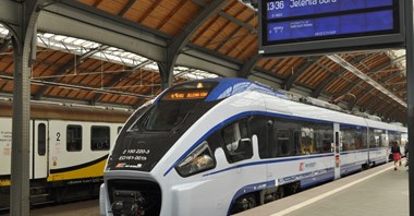 Pijany mężczyzna zaatakował we Wrocławiu obsługę pociągu PKP Intercity