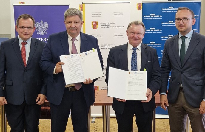 Pierwsza umowa z Kolej Plus podpisana. Pociąg dotrze do Wielunia