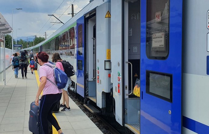 Kolejny etap prac na kolejowej zakopiance i znów komunikacja zastępcza