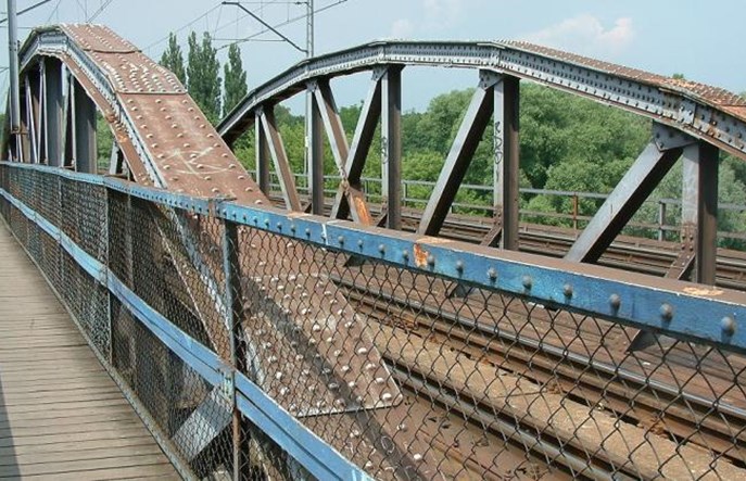 Kontrakt na prace w Poznaniu dla ZUE