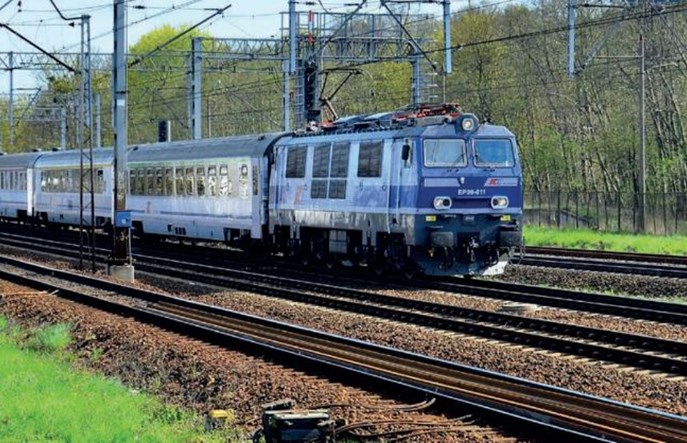 Skomunikowania, odszkodowania… A po co?