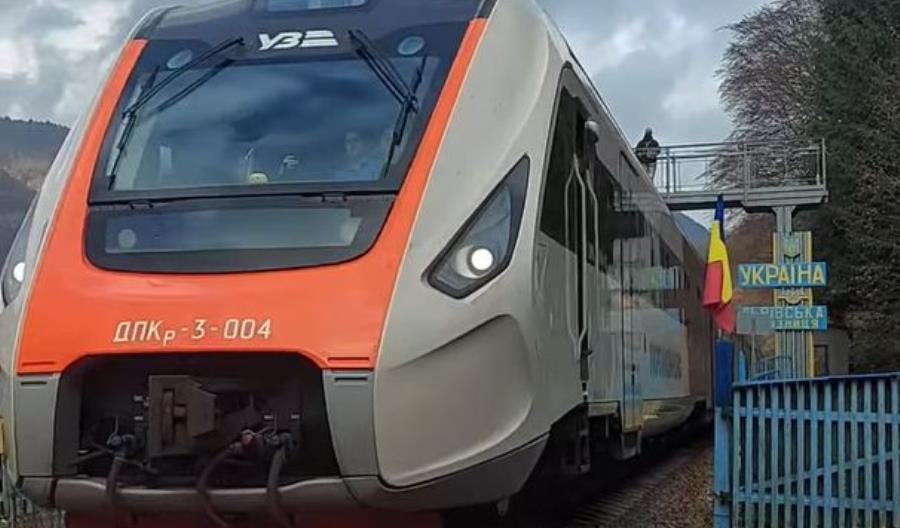 Pierwszy pociąg na odbudowanej linii Ukraina – Rumunia Pierwszy pociąg na odbudowanej linii Ukraina – Rumunia