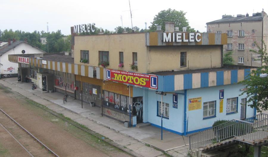 Podkarpackie: Nieco więcej pociągów do Mielca i Padwi, ale wciąż ani jednego w soboty Podkarpackie: Nieco więcej pociągów do Mielca i Padwi, ale wciąż ani jednego w soboty