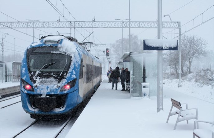 Linia 139: Awaria i śnieżyca zakłóciły ruch