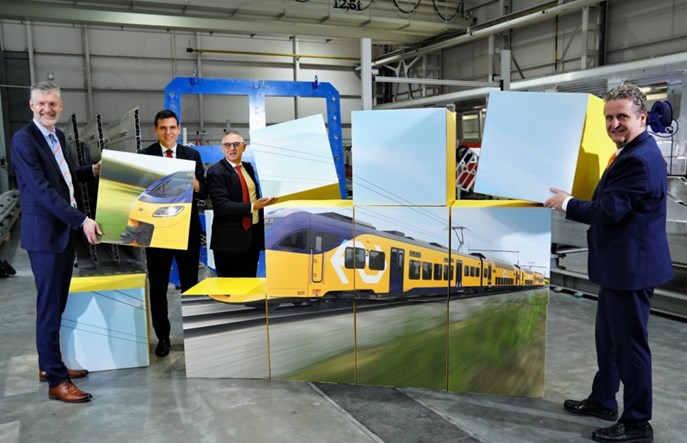 CAF wyprodukuje półpiętrowe pociągi dla Kolei Holenderskich