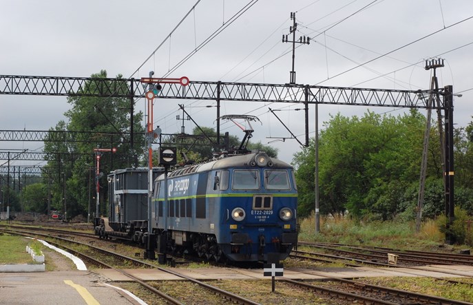 Rekordowa praca przewozowa przewoźników cargo w 2022 roku. Gorzej z masą ładunków