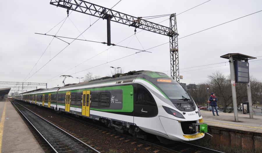 Kłopoty na linii Warszawa – Gdańsk. Na tory wtargnęła osoba Kłopoty na linii Warszawa – Gdańsk. Na tory wtargnęła osoba