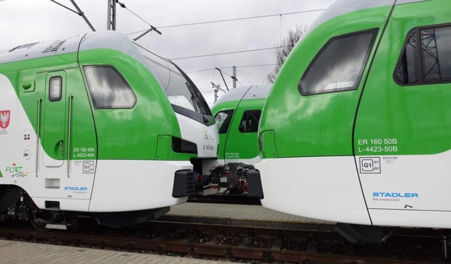 Pięćdziesiąt Flirtów w Kolejach Mazowieckich. Debiutują na linii wileńskiej Pięćdziesiąt Flirtów w Kolejach Mazowieckich. Debiutują na linii wileńskiej