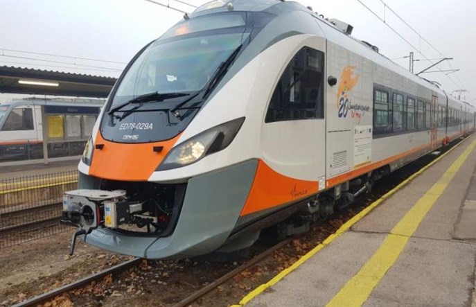 Majówkowe pociągi Polregio Kielce – Sandomierz zintegrowane z komunikacją miejską