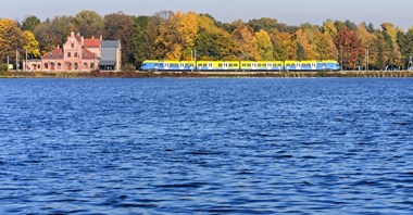 Stadler sprzedał już 2500 Flirtów