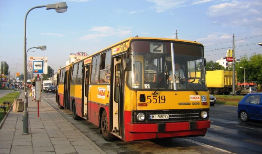 Komunikacja zastępcza a prawa pasażera Komunikacja zastępcza a prawa pasażera