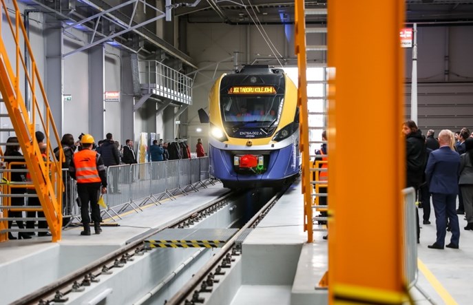 Nie ma chętnych na dostawę pociągów Małopolsce. Na stole były 3 miliardy zł