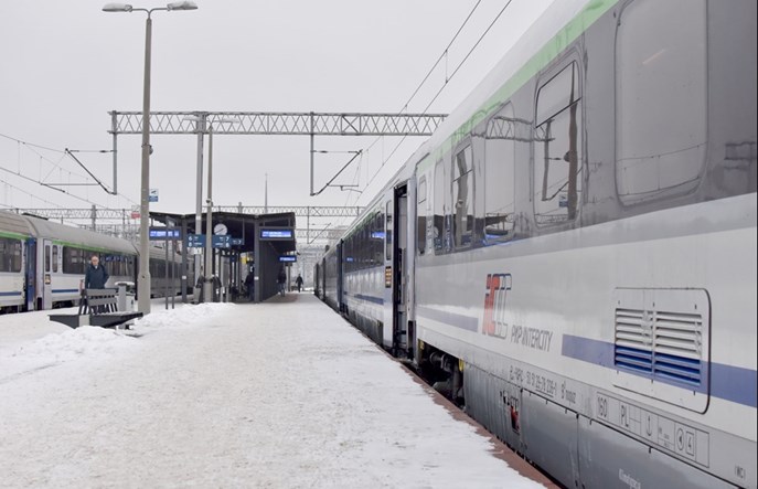 Allrail: Dodatkowe pieniądze dla PKP Intercity to betonowanie rynku