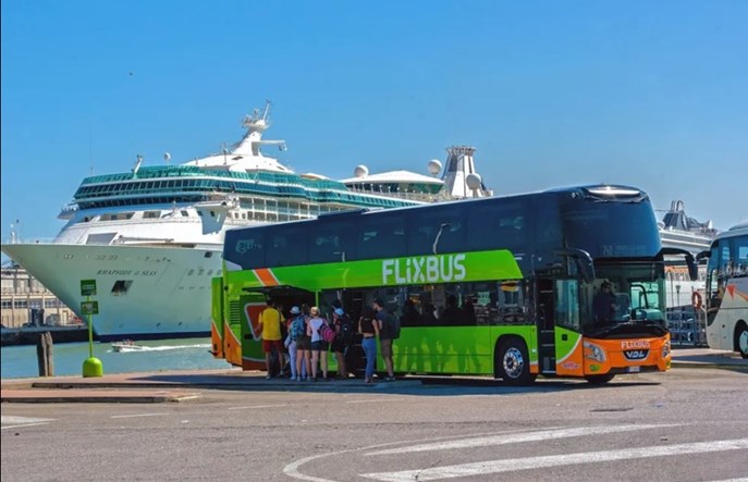 Z Polski do Anglii autobusem. Co jeszcze w nowej siatce Flixbusa? 