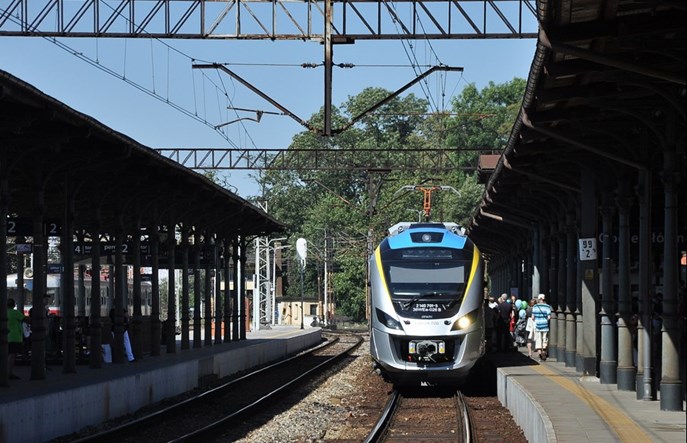 Majówka na kolei. Pięć tysięcy tańszych biletów dziennie w Polregio