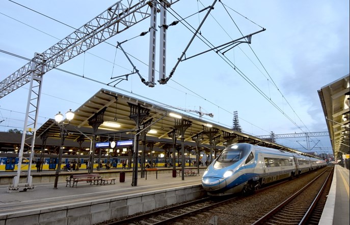 PKP PLK dogadały się z pracownikami w sprawie podwyżek