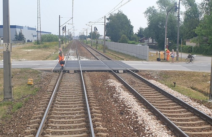 PLK: Jeszcze nie zamknęliśmy przejazdu w Ołtarzewie