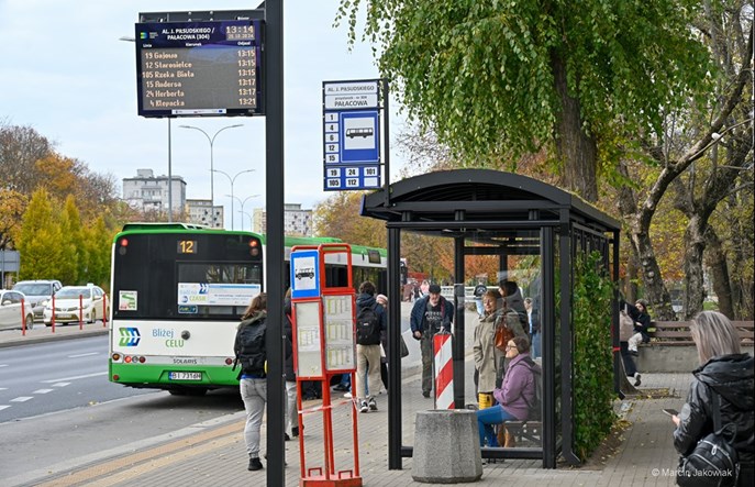 Białystok z planami przebudowy 27 zatok autobusowych