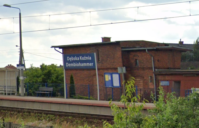 Dwujęzyczne oznakowanie. Rzadkość na kolei, standard na drogach