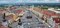 Hradec Králové przywróci centralny plac pieszym. Jest projektant