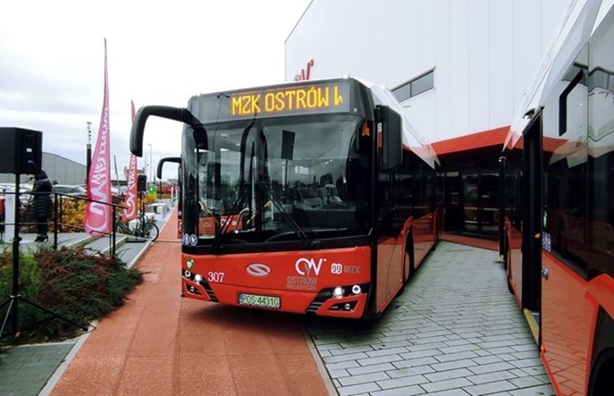 Ostrów Wielkopolski kupuje cztery elektrobusy i ładowarki