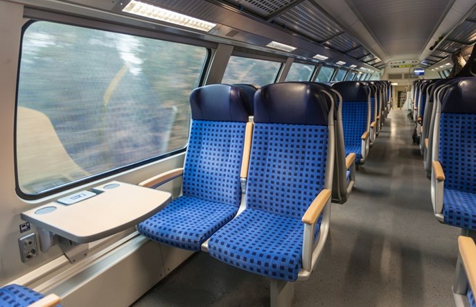 WAGO Elwag: Jak uprościć i przyspieszyć wykonanie instalacji elektrycznej w wagonach pasażerskich?