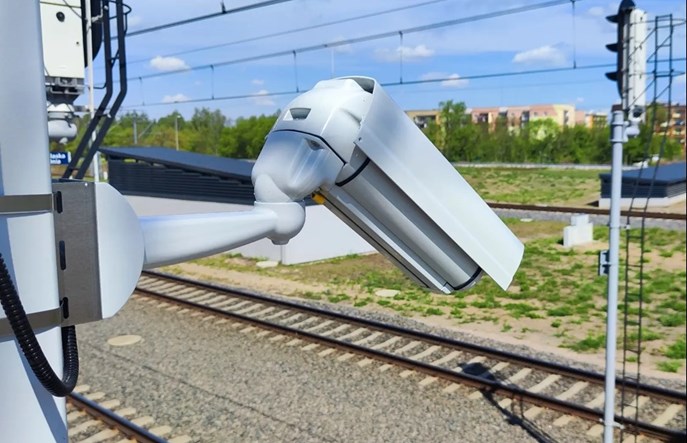 Platan: Nowy model czujnika ruchu pociągów PLA-TMS 