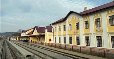 Wyremontowana linia 102 na Ukrainę poza horyzontalnym rozkładem jazdy 