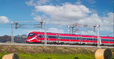 Koleje Włoskie kupują tabor na trasę Paryż – Londyn 