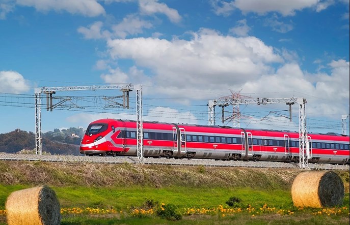 Koleje Włoskie kupują tabor na trasę Paryż – Londyn 
