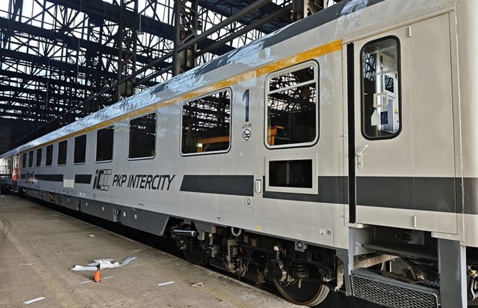 PKP Intercity. Ile niemieckich wagonów już jeździ?