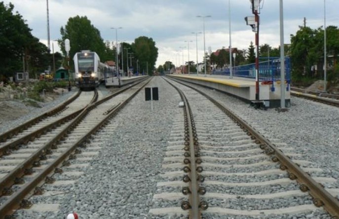 W kierunku elektryfikacji linii kolejowej Reda – Hel W kierunku elektryfikacji linii kolejowej Reda – Hel