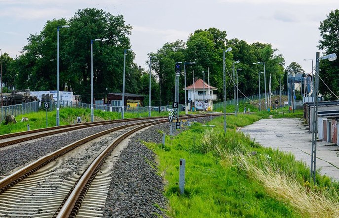 Elektryfikacja linii 278 do Zgorzelca. Oferty tańsze o połowę 