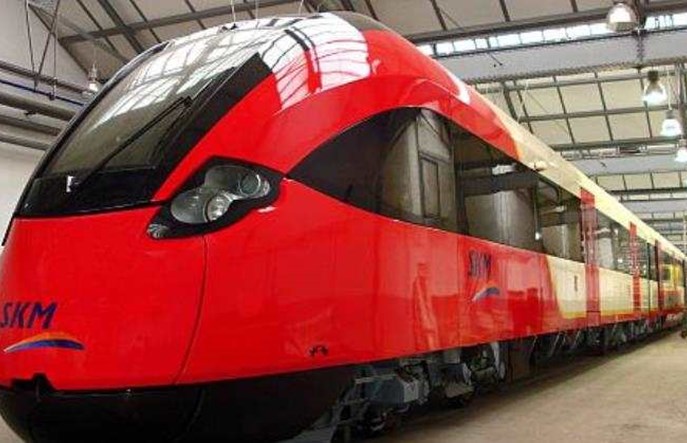 SKM Warszawa szuka wykonawcy napraw P3 pociągów 19WE