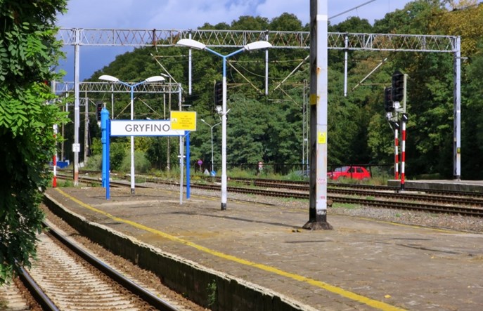 Sześć ofert na remont fragmentu nadodrzanki