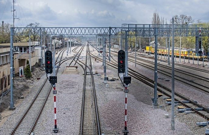 PLK: Rok 2016 przyniósł 350 mln zł oszczędności na przetargach