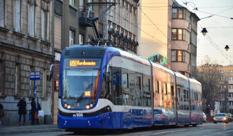 Kraków wystawia Pesie rachunek za opóźnione tramwaje. Czas na zapłatę do końca września